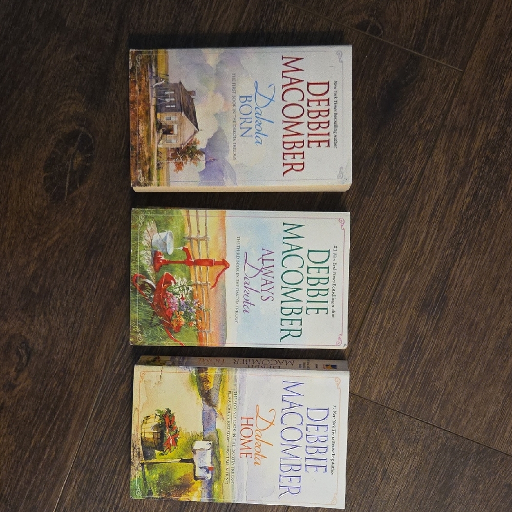 Book Set - Multicolor Covers